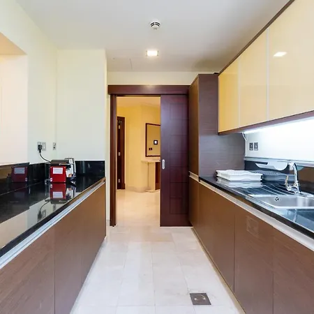 Royal Club By Rvhr, Grandeur Residence Crescent Palm Jumeirah Dubai Esterno foto